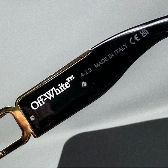 OFF-WHITE Sunglasses Boston OERI073 1007Authentic some scratches - Picture 4 of 12